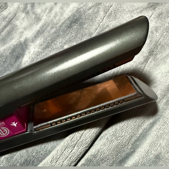 Dyson Corrale Hair Straightener - Nickel/Fuschia - Picture 5 of 9